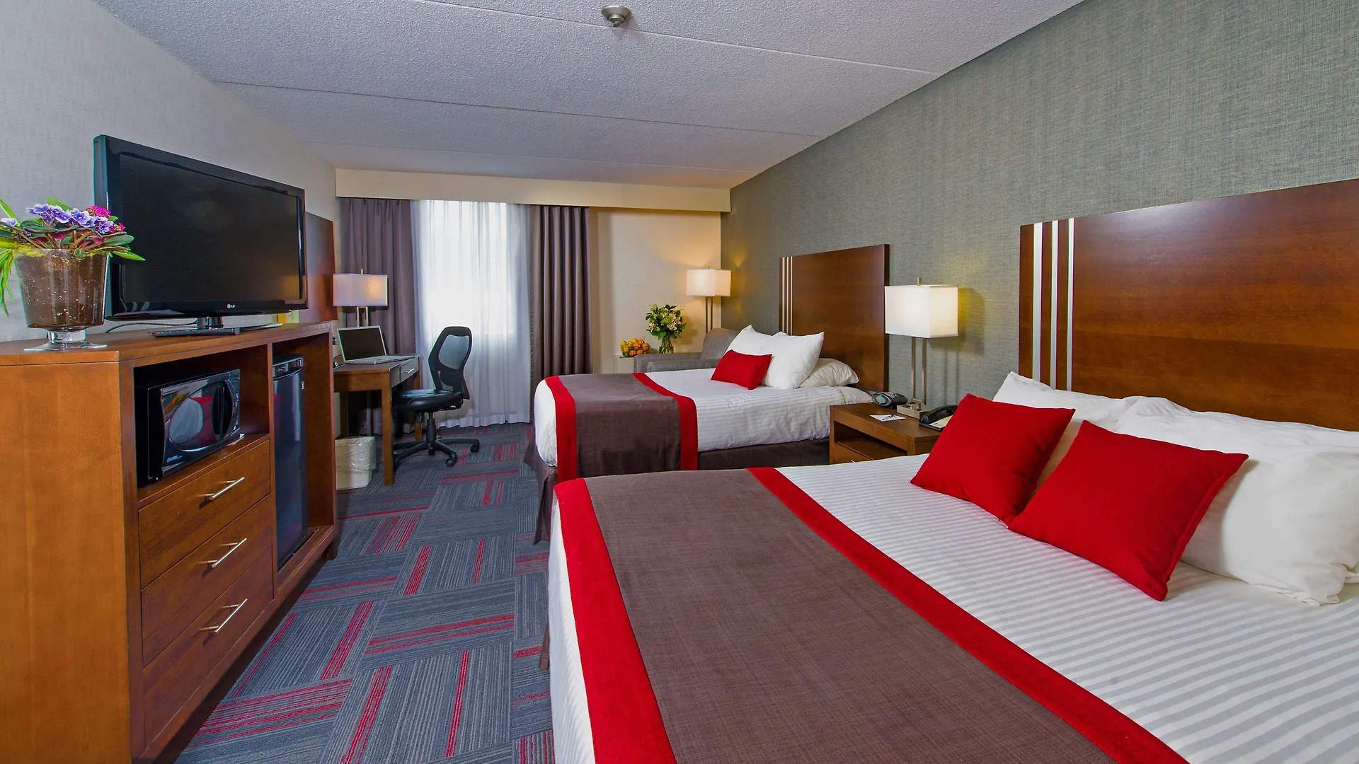 Best Western Plus Toronto Airport Hotel Mississauga