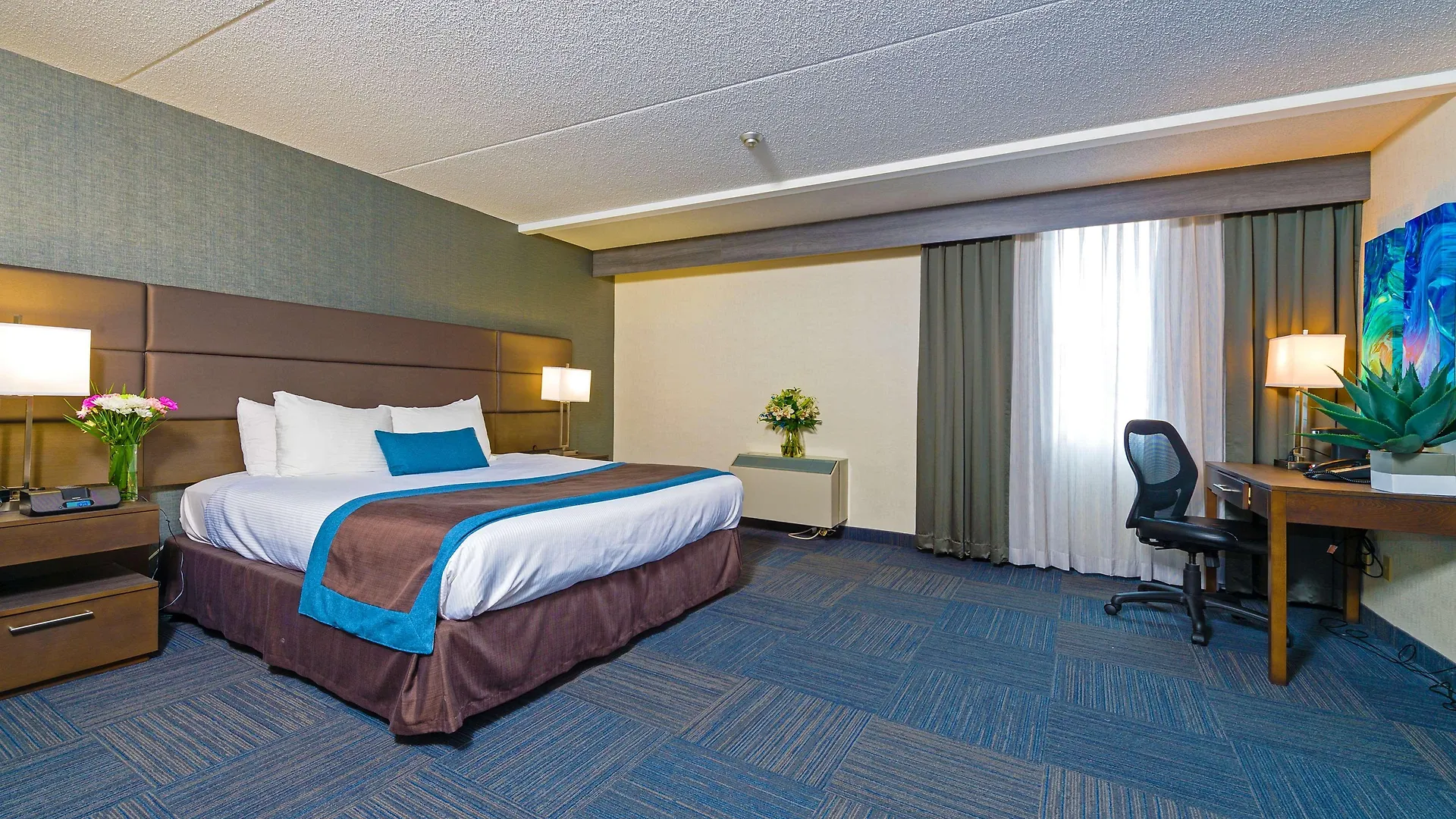 Best Western Plus Toronto Airport Hotel Mississauga 3*,  Kanada