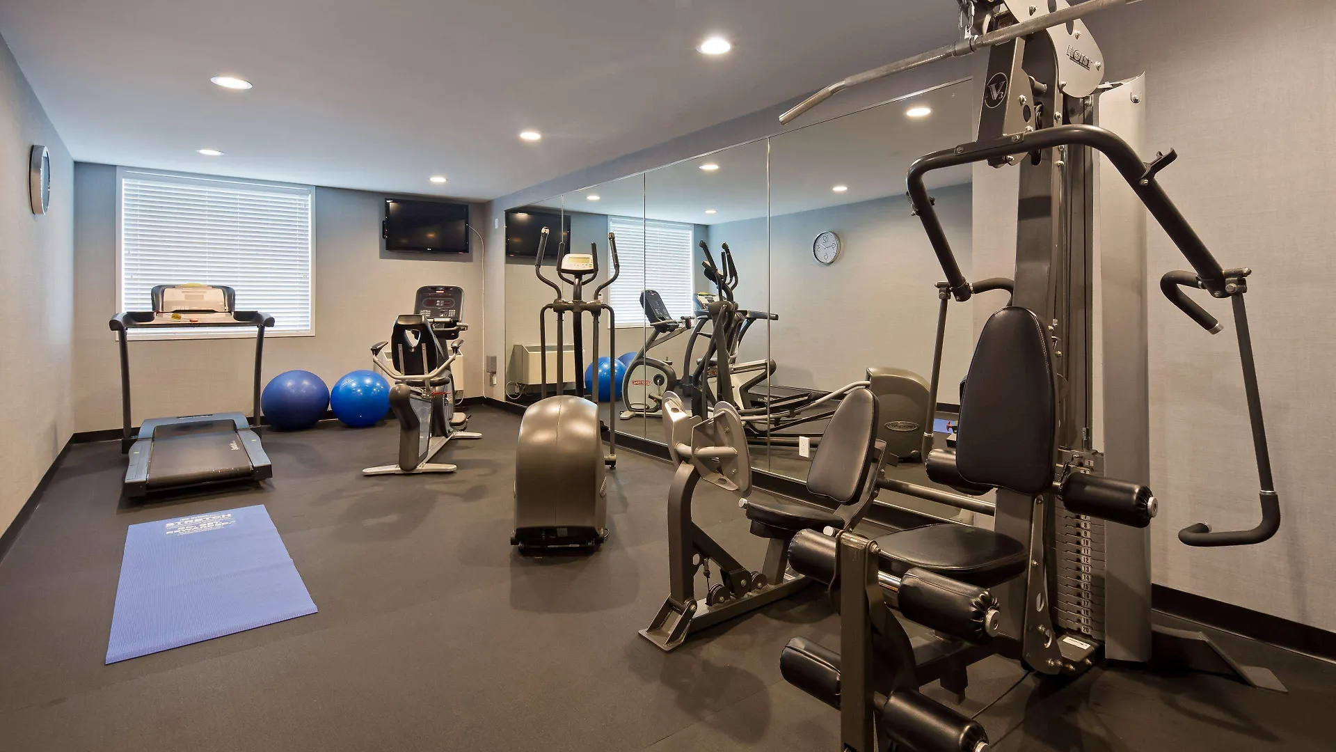 Best Western Plus Toronto Airport Hotel Mississauga 3*,  Canada