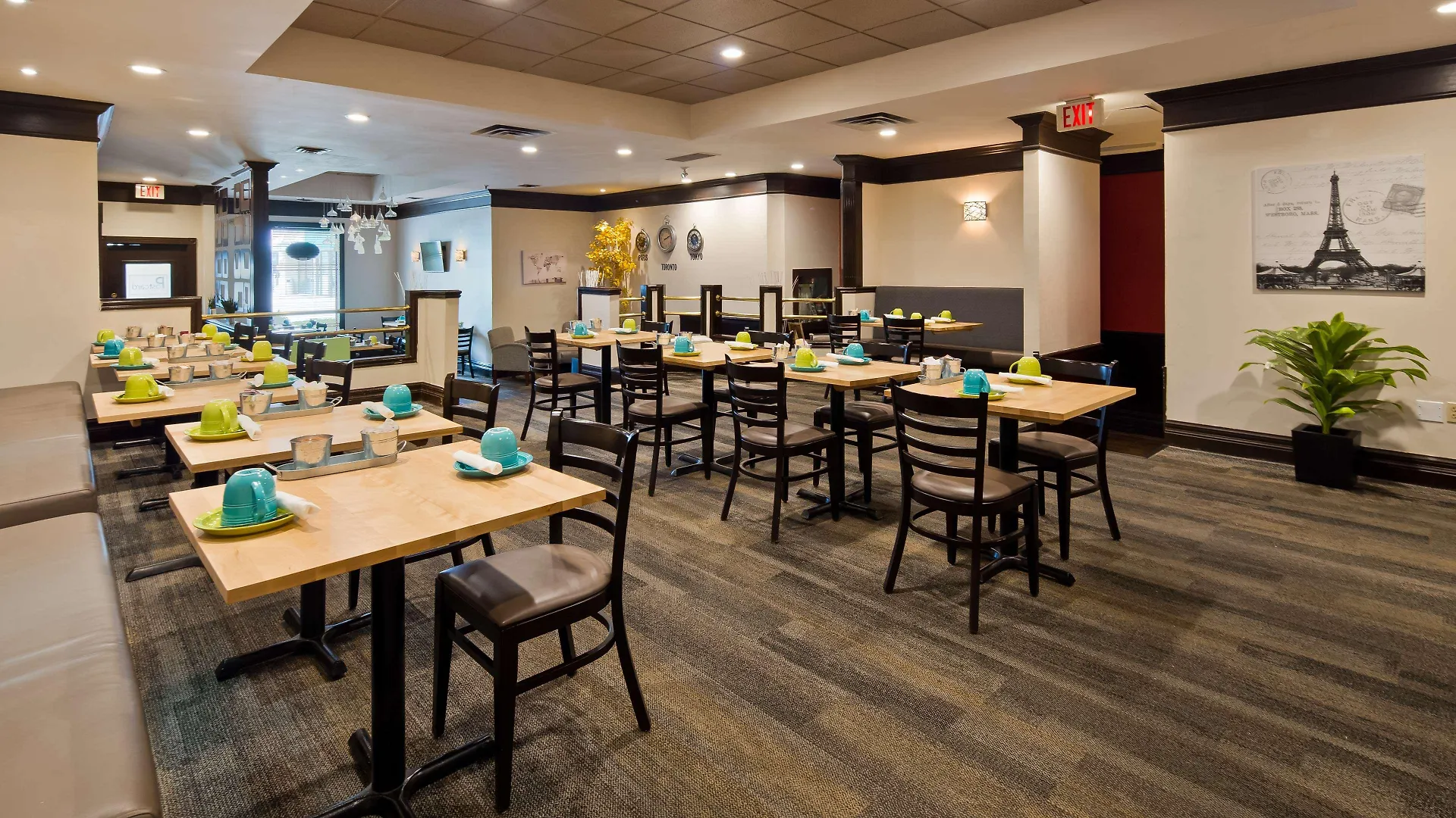 Best Western Plus Toronto Airport Hotel Mississauga