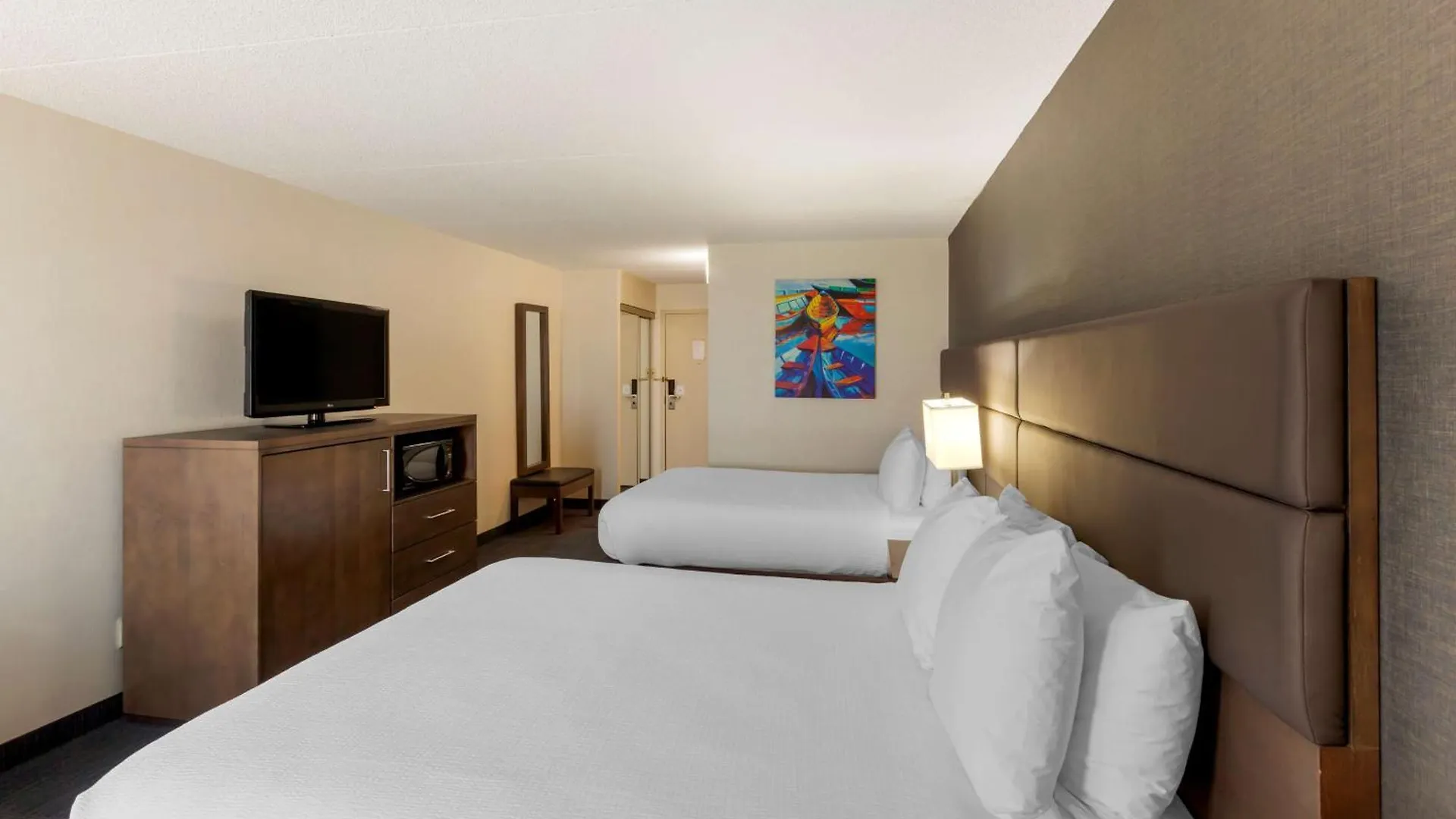Best Western Plus Toronto Airport Hotel Mississauga